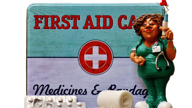 first-aid-2653869_1920